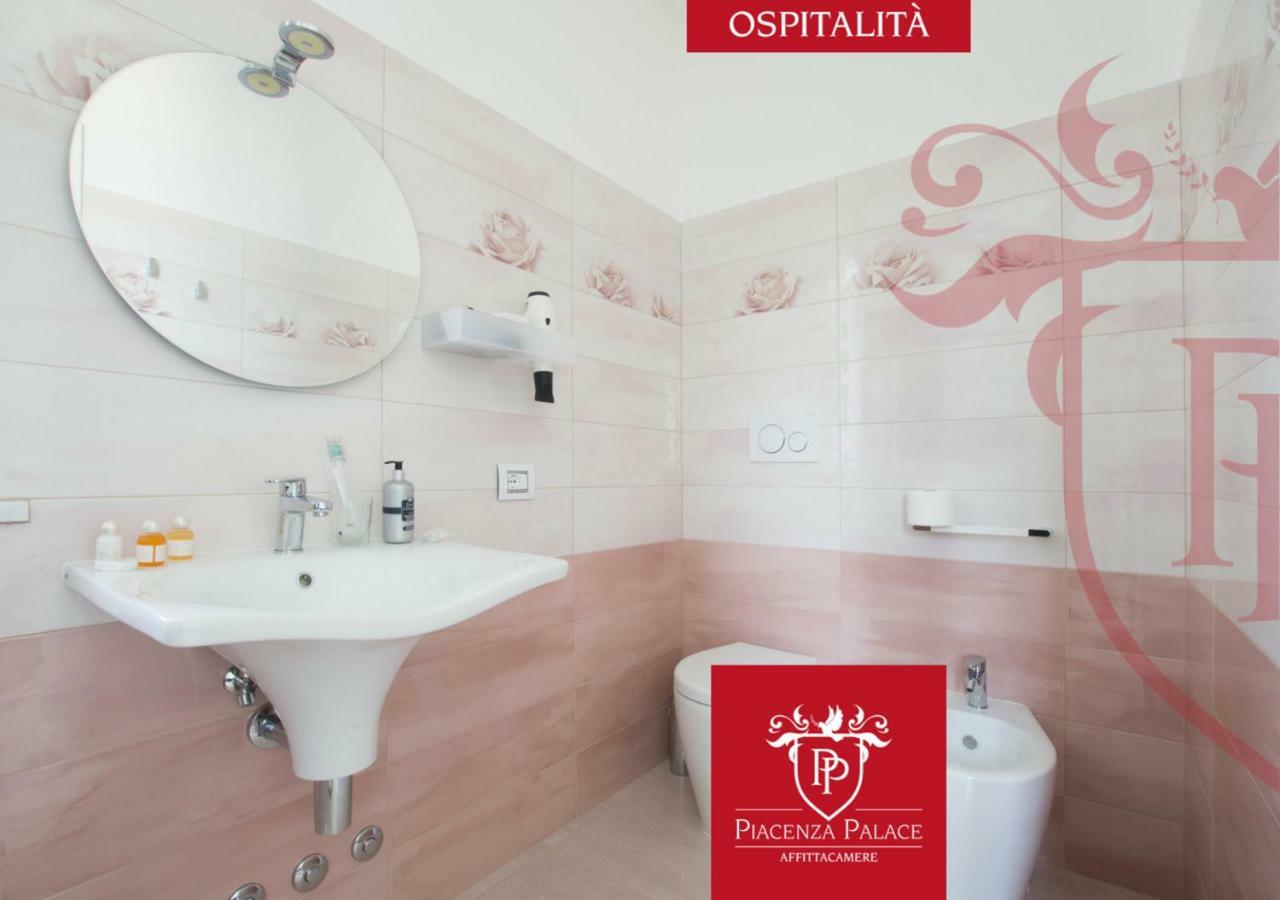 Affittacamere Piacenza Palace Extérieur photo
